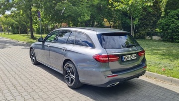 Mercedes Klasa E W213 Kombi Plug-in Facelifting 2.0 E300de 306KM 2020 Mercedes E-300 Plug-in Hybrid/Diesel, zdjęcie 2