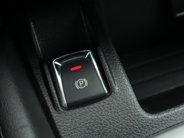 Nissan Qashqai II Crossover 1.2 DIG-T 115KM 2016 Nissan Qashqai 1.2 DIG-T, Salon Polska, Navi, zdjęcie 15