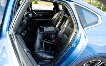 Volvo S90 II Sedan 2.0 D5 235KM 2017 Volvo S90 D5 AWD R-Design Poles Aktywny Tempomat Nvigacaj Podgrzewana Kier, zdjęcie 16