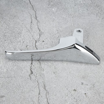 РУЧКА ВНУТРЕННЕЙ ДВЕРИ АВТОМОБИЛЯ С ПРАВОЙ СТОРОНЫ 2117660224 ХРОМ