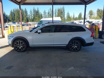 Volvo 2020 Volvo V90 Cross Country 2020 Volvo V90 Cross Country T6 AWD 2.0 Benzyna, zdjęcie 3