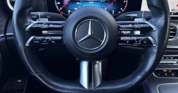 Mercedes Klasa E W213 Limuzyna 2.0 220d 194KM 2020 Mercedes-Benz Klasa E REZERWACJA SalonPL Od Dealera 4Matic AMG Line Kamera, zdjęcie 13