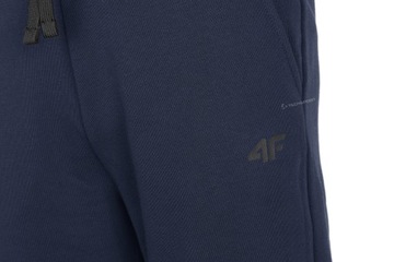 4F СПОРТИВНЫЙ КОМПЛЕКТ ДЛЯ МАЛЬЧИКОВ (БРЮКИ) / размер 146