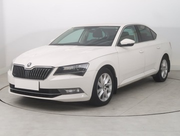 Skoda Superb III Liftback 2.0 TDI 150KM 2016 Skoda Superb 2.0 TDI, Salon Polska, Xenon, zdjęcie 1