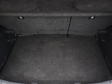 Toyota Yaris III Hatchback 5d Facelifting 2017 1.5 Dual VVT-iE 111KM 2018 Toyota Yaris 1.5 Dual VVT-i, Salon Polska, GAZ, zdjęcie 13