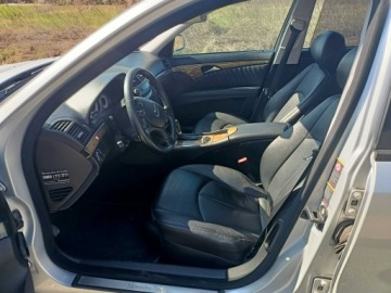 Mercedes Klasa E W211 Kombi S211 3.0 V6 (320 CDI) 224KM 2007 Mercedes E 320 3.0 CDI 224km 07r Automat, zdjęcie 4