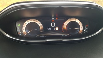 Peugeot 3008 II Crossover 2.0 BlueHDi 180KM 2018 Peugeot 3008 wersja GT 2.0 HDI 180KM 2018r Wzorowo utrzymany!, zdjęcie 14