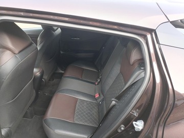 Toyota C-HR I Crossover 1.8 Hybrid 122KM 2019 Toyota C-HR 1.8 Hybrid Prestige 1.8 Hybrid Prestig, zdjęcie 10