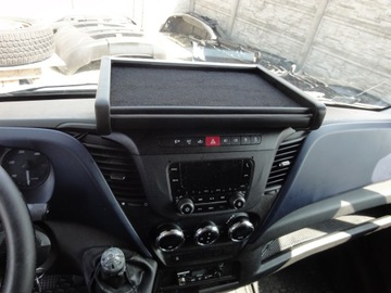 PÓŁKA ŚRODKOWA BUS VAN IVECO DAILY od 2015 r.