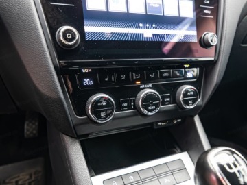 Skoda Octavia III Kombi Facelifting 1.4 TSI 150KM 2017 SKODA Octavia 1.4 TSI Ambition Combi 150KM 2017, zdjęcie 16