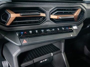 Dacia Bigster 1.2 TCe 130KM 2025 Od ręki - Extreme 4x4 1.2 TCe 130KM / Pakiet Parking, Zimowy +, zdjęcie 12