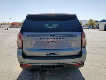 Chevrolet Suburban GMT900 2022 Chevrolet Suburban K1500 Z71 2022 5.3l 5.3 Benzyna 355KM, zdjęcie 2
