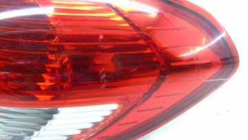 SVĚTLO PRAVÝ ZADNÍ PRAVÁ SUBARU TRIBECA B9 FACELIFT