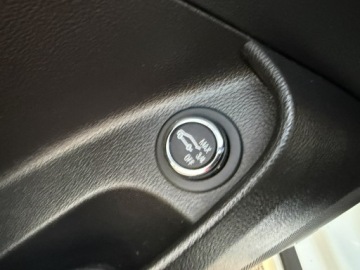 Opel Insignia I Sports Tourer Facelifting 2.0 CDTI BiTurbo ECOTEC 195KM 2014 Opel Insignia OPC COSMO 2.0 BiTurbo 195KM Navi Alu, zdjęcie 17