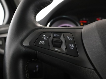 Opel Astra K Hatchback 5d 1.6 CDTI 110KM 2019 Opel Astra Business BiTurbo 150KM navi kamera, zdjęcie 30