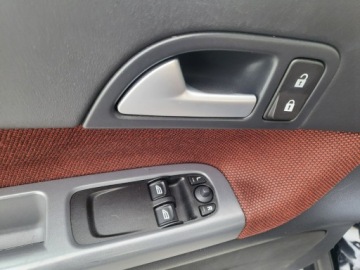 Volvo C30 Hatchback 3d 1.6 D DRIVe 109KM 2009 Volvo C30 1.6 D 109 KM Nowy Rozrząd Sprzęgło, zdjęcie 25