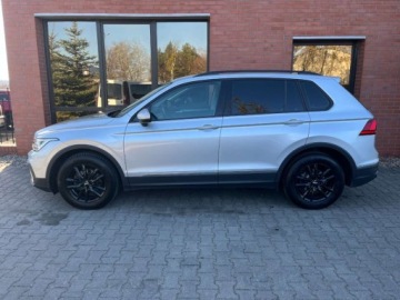 Volkswagen Tiguan II SUV Facelifting 2.0 TDI 150KM 2021 Volkswagen Tiguan 2.0 diesel 150 KM automat zarej w PL zadbany mozliw, zdjęcie 25