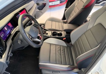 Volkswagen Golf VIII 2024 Volkswagen Golf GOLF GTI 2.0 TFSI 245 KM 2024r 1.000 km Warszawa, zdjęcie 7