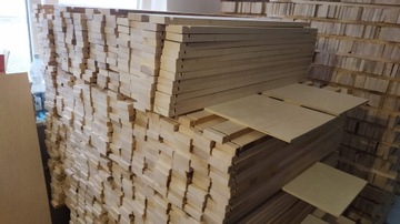 Деревянная барная стойка со светодиодной подсветкой RGB.