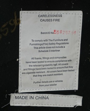 Стилизованный пуф середины века.