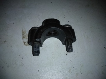 YAMAHA MT 125 18р крепление, держатель зеркала правый, винты помпы