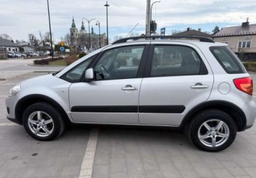 Suzuki SX4 I Hatchback 1.6 i 16V VVT 107KM 2009 Suzuki SX4 Suzuki SX4 1.6 VVT 4x4 Club 1.6 Benzyna 107KM, zdjęcie 32