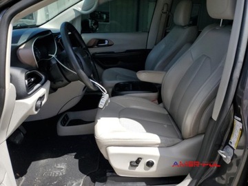 Chrysler Voyager V 2020 Chrysler Voyager 2020 r.,3,6 L LXI 3.6 Benzyna 287KM, zdjęcie 8