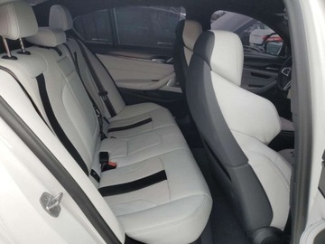 BMW Seria 5 G30-G31 M5 Limuzyna Facelifting 4.4 M5 600KM 2021 BMW M5 2021 4.4l 4.4 Benzyna 600KM, zdjęcie 10