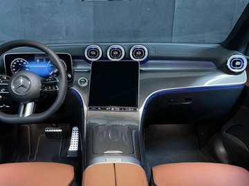 Mercedes GLC C254/X254 Coupe 2.0 200 204KM 2025 MERCEDES-BENZ GLC 200 4-Matic AMG Line 2.0 (204KM) 2025, zdjęcie 5