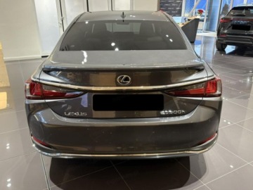 Lexus ES VII (XV70) Sedan Facelifting 300h 218KM 2025 Od ręki - 300h Business Edition 2.5 E-CVT 218KM | Szyberdach!, zdjęcie 2