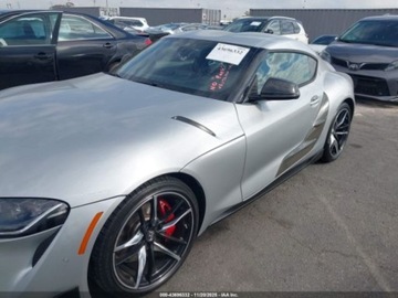 Toyota Supra V 3.0 GR 340KM 2020 Toyota Supra 2020r. 3.0 Premium, od ubezpieczalni 3.0 Benzyna 340KM, zdjęcie 3