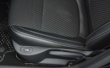 Renault Clio V 2019 Renault Clio Renault Clio dCi 90 EDC Limited 1.5 Diesel 90KM, zdjęcie 31