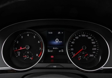 Volkswagen Passat B8 Variant Facelifting 1.5 TSI EVO 150KM 2023 Volkswagen Passat 1.5 TSI EVO Business DSG, podgrzewane fotele, kamera cof, zdjęcie 18