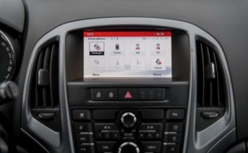 Opel Astra J GTC 1.4 Turbo ECOTEC 120KM 2015 Opel Astra Opel Astra 1.4 Benzyna 120KM, zdjęcie 37