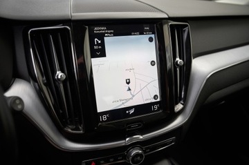 Volvo XC60 II Crossover D3 150KM 2018 SZARE XC60 __ PIĘKNIE UTRZYMANE __KUBEŁKOWE FOTELE, zdjęcie 39