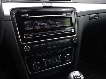 Skoda Superb II Sedan Facelifting 1.8 TSI 160KM 2014 Skoda Superb 1.8 TSI, Salon Polska, Xenon, zdjęcie 11