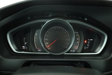 Volvo V40 II Hatchback Facelifting 2.0 D2 120KM 2018 Volvo V40 Cross Country 2.0 D2, Automat, Skóra, zdjęcie 7