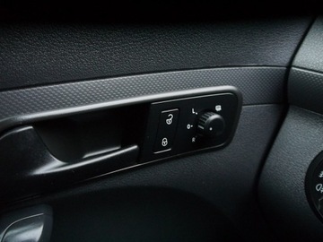 Volkswagen Caddy III Kombi Facelifting 1.6 TDI 102KM 2012 Volkswagen Caddy Long Klima Stan bdb Gwarancja12, zdjęcie 26