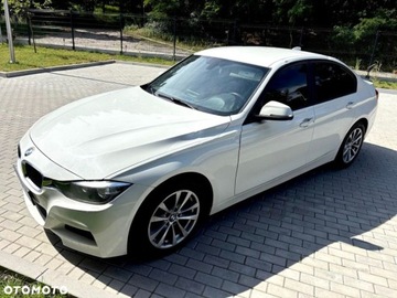 BMW Seria 3 F30-F31-F34 Limuzyna Facelifting 2.0 320i 184KM 2016 BMW Seria 3 BMW Seria 3 320i xDrive 2.0 Benzyna 184KM, zdjęcie 9