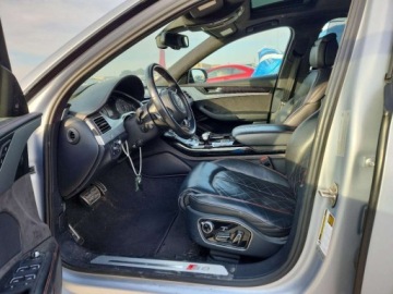 Audi A8 D4 S8 Facelifting 4.0 TFSI 605KM 2017 Audi S8 Plus Quattro 2017 4.0 Benzyna 605KM, zdjęcie 7