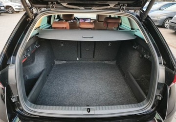 Skoda Octavia IV Liftback 1.5 TSI EVO 150KM 2024 Skoda Octavia Selection Pakiety, ACC, Kamera cofania, GPS, Virtual Cockpi, zdjęcie 9