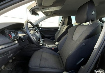 Skoda Octavia IV Liftback 1.5 TSI EVO 150KM 2021 Skoda Octavia Kamera Parktronic Led Virtual Kokpit Tempomat Asystent, zdjęcie 13