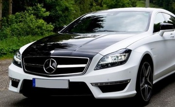 ЧЕРНАЯ ГЛЯНЦЕВАЯ ПЛЕНКА ЧЕРНЫЙ ШПОН 50 x 152см