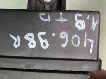 406 1.9 TD 98R RELÉ PUMPY PALIVA 240107