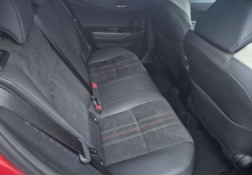 Toyota C-HR I Crossover Facelifting 2.0 Hybrid Dynamic Force 184KM 2021 Toyota C-HR Toyota C-HR PIERWSZY WLASCICIEL 2021 ROK 2.0 Hybryda 184KM, zdjęcie 19