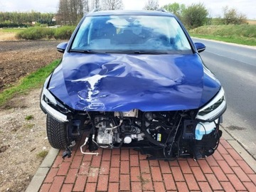 Volkswagen Touran III 1.5 TSI EVO 150KM 2019 Volkswagen Touran 7 os. DSG skora nawi 1.5 Benzyna 150KM, zdjęcie 7