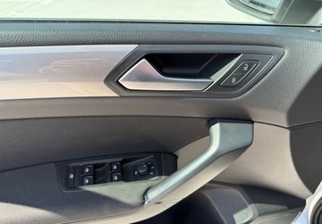 Volkswagen Touran III 1.5 TSI EVO 150KM 2021 Volkswagen Touran salon PL FV VAT 23 bezwypadkowy 1.5 Benzyna 150KM, zdjęcie 18