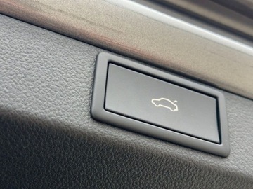 Skoda Octavia IV Scout 1.5 TSI ACT 150KM 2022 Skoda Octavia Virtual Cockpit, tempomat, kamera cofania 1.5 Benzyna 150KM, zdjęcie 34