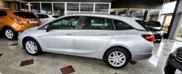 Opel Astra K Sports Tourer 1.6 CDTI 136KM 2018 Opel Astra Automat 1.6 cdti 136 km 1.6 Diesel 136KM, zdjęcie 18
