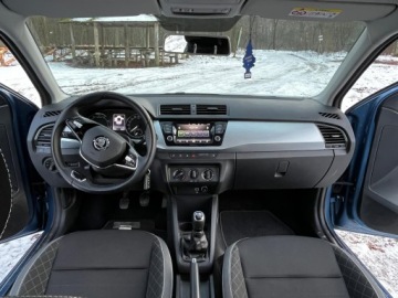 Skoda Fabia III Hatchback Facelifting 1.0 TSI 110KM 2021 Skoda Fabia III lift 2021 1.0 TSI Ambition 110KM, zdjęcie 8